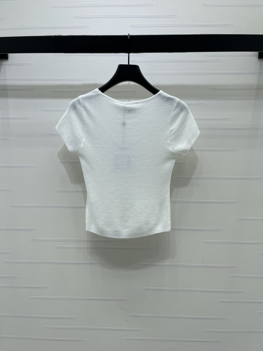 Women's short sleeves